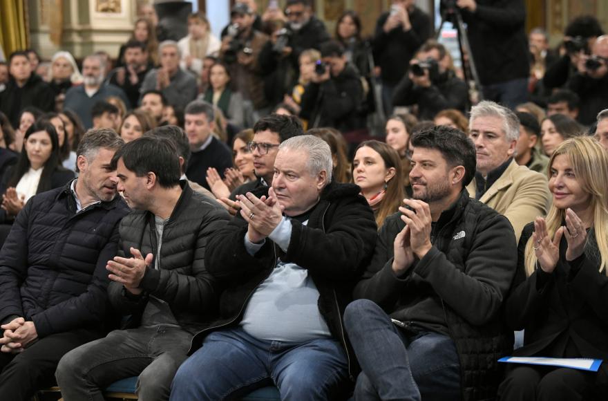 El intendente presenció el acto.