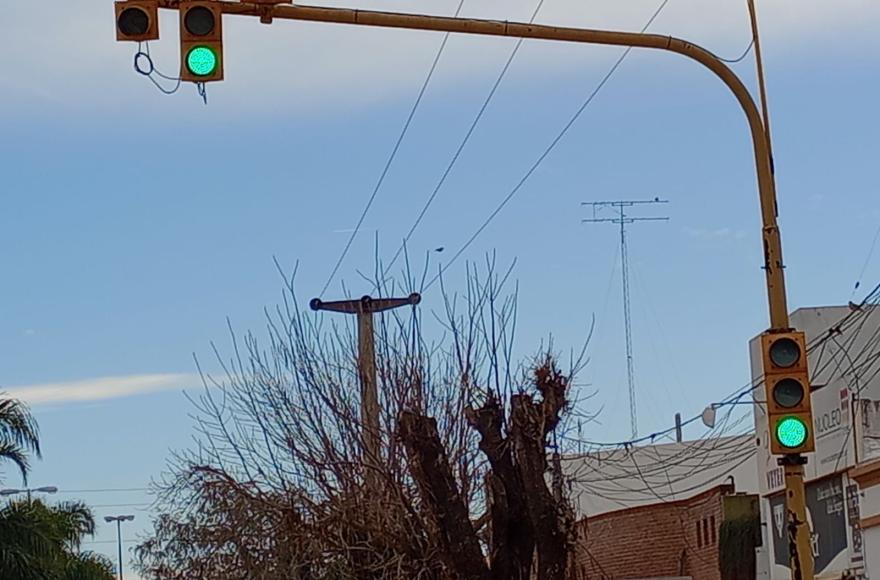 Varios días de desperfectos.