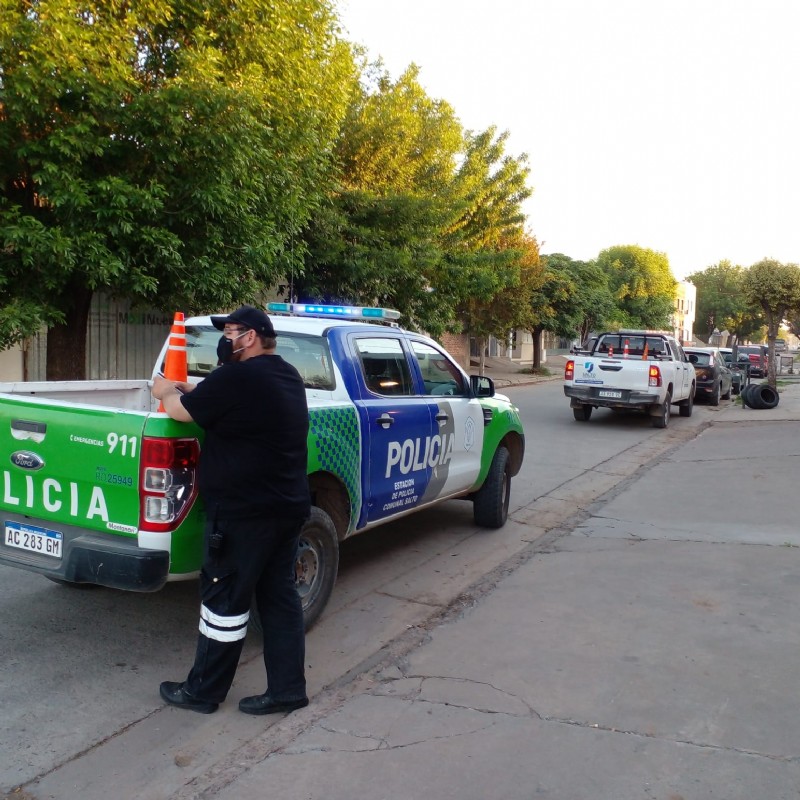 Horas después del siniestro, se logró ubicar al automóvil.