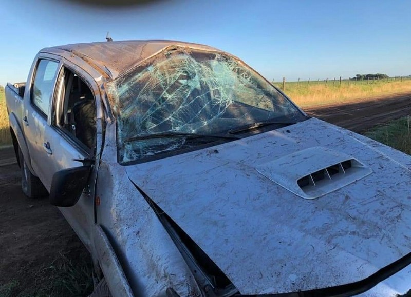 Dos hombres resultaron con heridas (foto: gentileza de los Bomberos Voluntarios de Inés Indart).