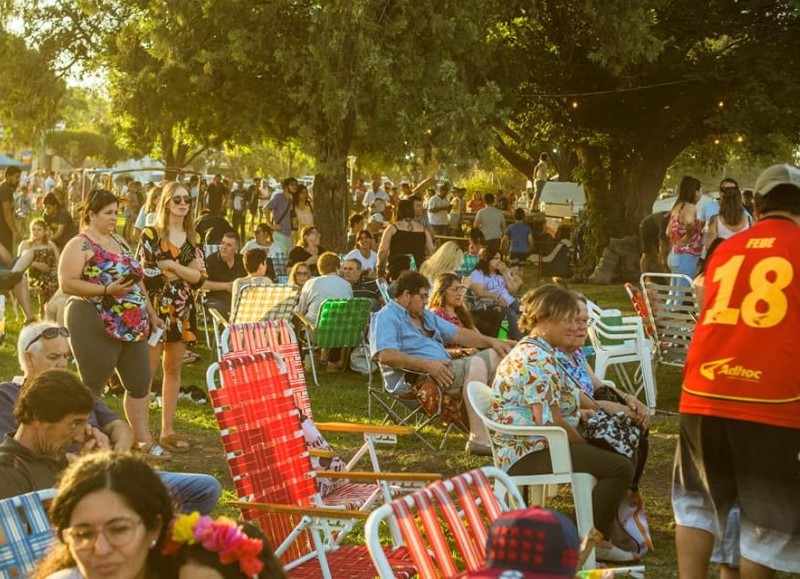 La Municipalidad de Salto informó que con más de 2000 personas, Arroyo Dulce vivió una gran Fiesta Patronal.