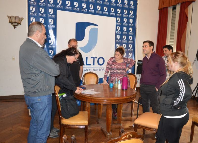 Labores del equipo técnico del Instituto de la Vivienda.