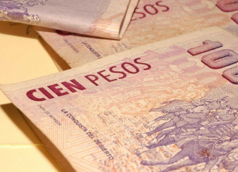 Se hizo de dinero en efectivo y otras pertenencias.