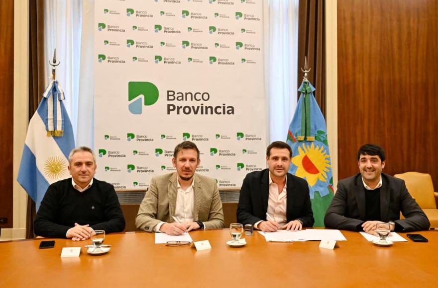 Camilo Alessandro mantuvio un encuentro con Juan Cuattromo, Juan Cáccamo y Andrés Larroque.