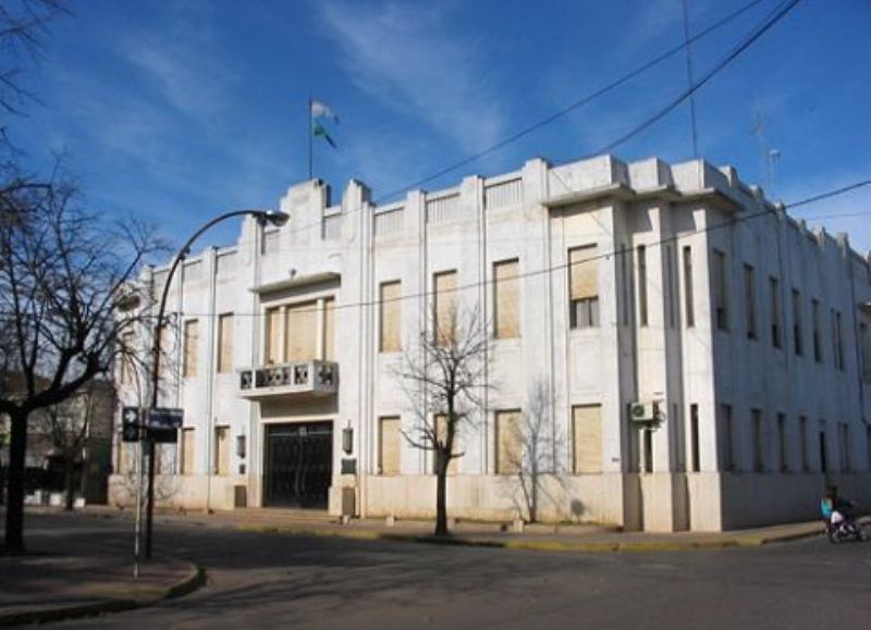 La cita es en el Salón Blanco del Palacio Municipal.