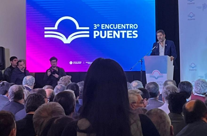 Salto se consolida como polo universitario y asegura nuevos fondos provinciales