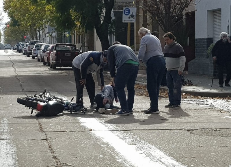 Al lugar acudió una ambulancia del SAME.