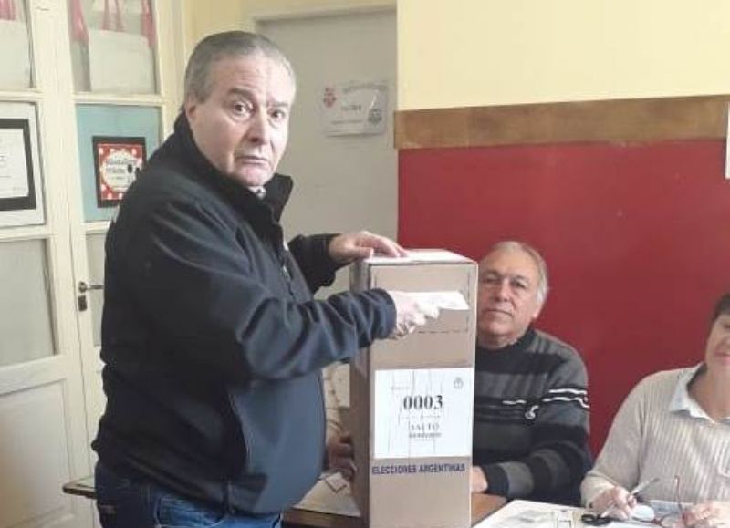 El voto del intendente Alessandro.