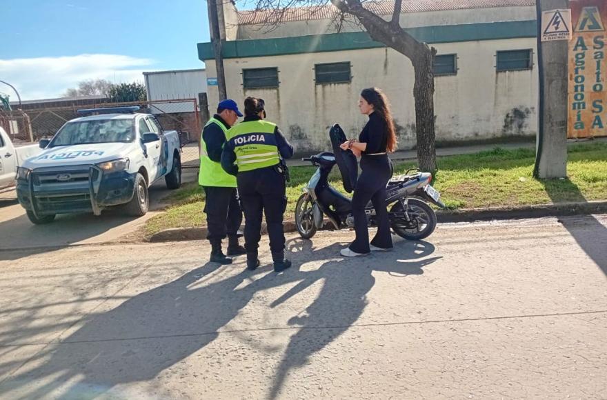 El objetivo de estos abordajes es mantener una presencia policial en distintos puntos y franjas horarias con fines preventivos.