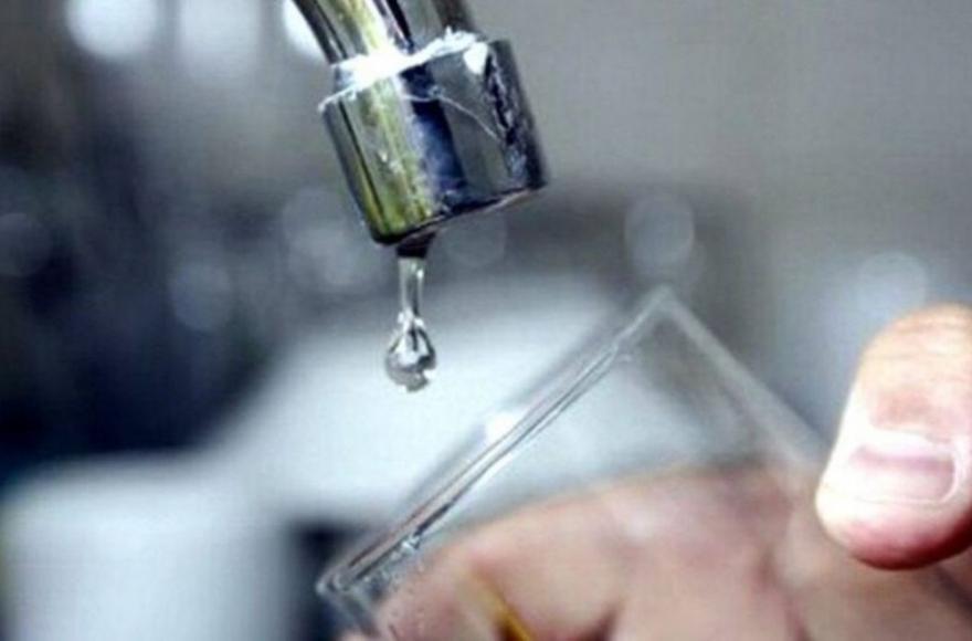 Advierten por una posible baja presión de agua