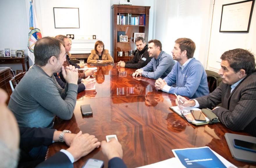 Durante el encuentro, se establecieron lineamientos por parte del Gobierno nacional sobre los pasos a seguir.