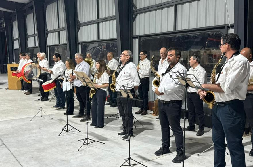 Bomberos Voluntarios celebró el aniversario en su nuevo cuartel
