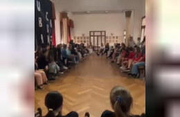 Reconocimiento a deportistas locales en el Salón Blanco