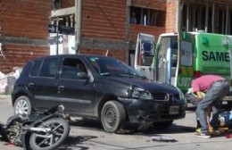 Motociclista trasladado al hospital tras violento choque