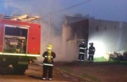 Bomberos sofocaron incendio en una vivienda de calle Traverso