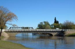 Licitaron la obra de modificación del Puente Valentín Vergara