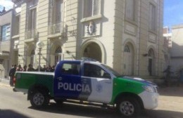 Una mujer atacó con un cuchillo a un menor de edad