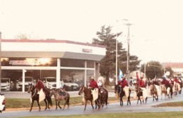 Movilizados por la fe: las imágenes de las vírgenes del Milagro y de Luján llegaron a Salto