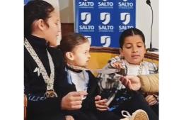 Recibieron a las jóvenes campeonas de patín artístico