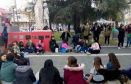 Salto en defensa del aborto legal, gratuito y seguro