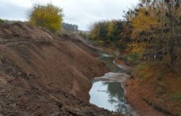 Millonaria multa a empresa avícola en causa por contaminación del Arroyo del Burro Muerto