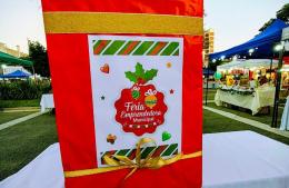 Una tarde con feria y Papá Noel en la Plaza San Martín