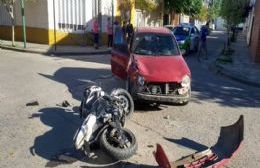 Violento choque en la zona céntrica de Salto