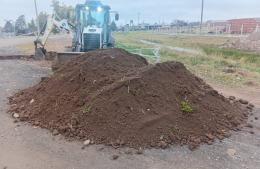 Trabajos de mantenimiento vial en la Avenida Virginia Gemme y en Barrio Retiro