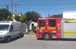 Arroyo Dulce: los bomberos rescataron a una abuela de 93 años