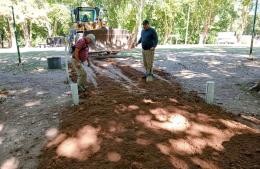 Realizan trabajos de accesibilidad en el Parque Tobin