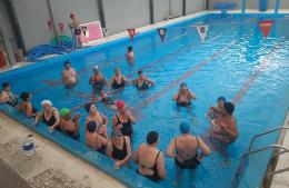 Verano en movimiento para adultos mayores